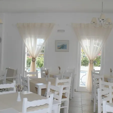 Hotel Spiros & Hiroko - Adults Only Perissa (Santorini)