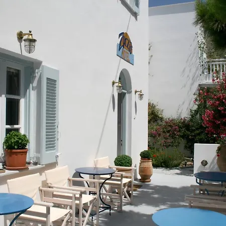 Hotel Spiros & Hiroko - Adults Only