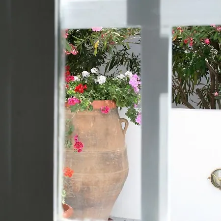 Hotel Spiros & Hiroko - Adults Only Perissa (Santorini)