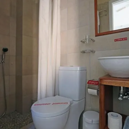 Hotel Spiros & Hiroko - Adults Only