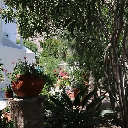 Hotel Spiros & Hiroko - Adults Only 2*