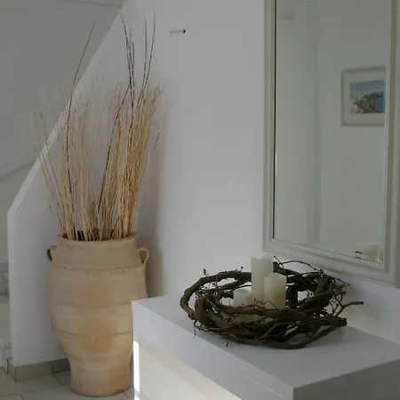 Spiros & Hiroko - Adults Only Hotel 2*