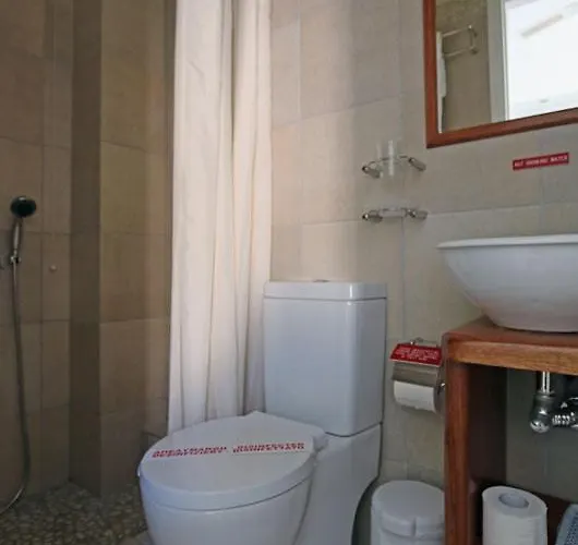 Hotell Spiros & Hiroko - Adults Only