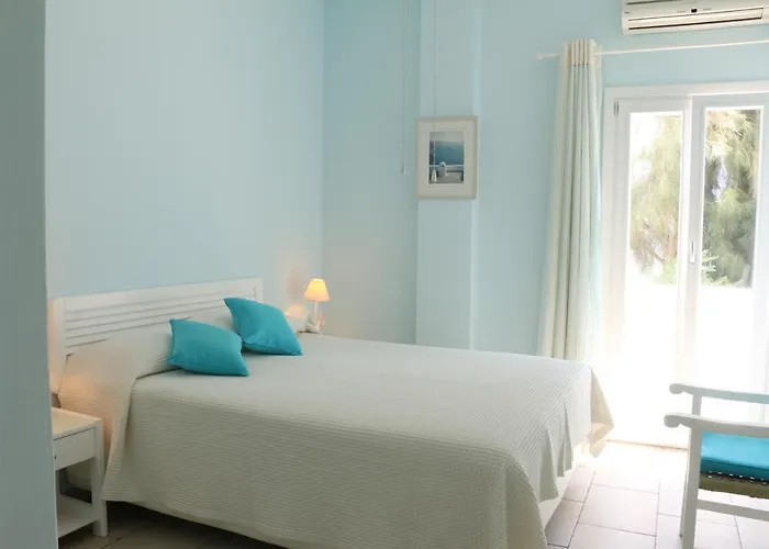 Spiros & Hiroko - Adults Only Hotell